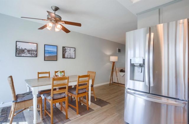 3466 Thunder Dr, Oceanside, CA 92056