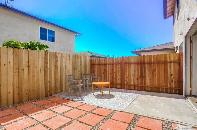 3466 Thunder Dr, Oceanside, CA 92056