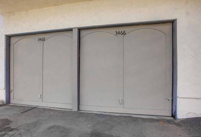 3466 Thunder Dr, Oceanside, CA 92056