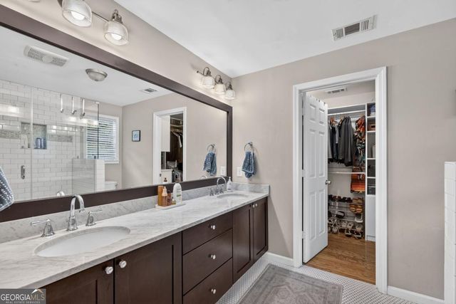 1882 Cambria Avenue NW, Atlanta, GA 30318