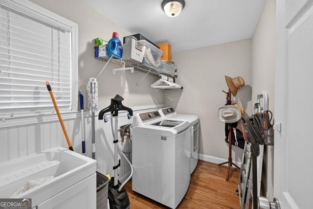 1882 Cambria Avenue NW, Atlanta, GA 30318