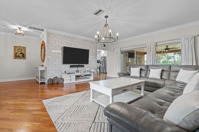 3929 LOWSON Boulevard, Delray Beach, FL 33445