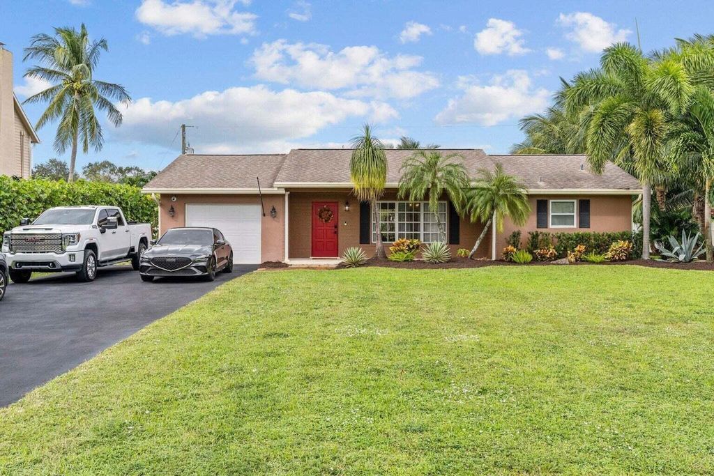 3929 LOWSON Boulevard, Delray Beach, FL 33445