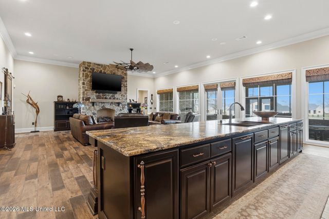 214 Ashworth Circle, Madison, MS 39110