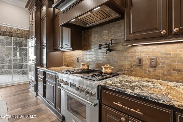 214 Ashworth Circle, Madison, MS 39110