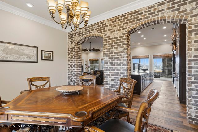 214 Ashworth Circle, Madison, MS 39110