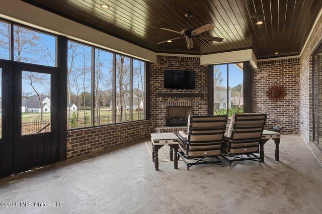 214 Ashworth Circle, Madison, MS 39110