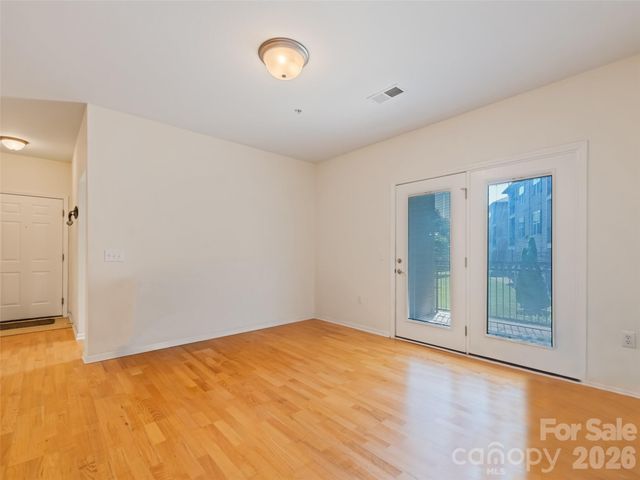291 Brickton Village Circle 207, Fletcher, NC 28732