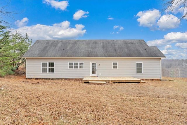 4716 Meadors Spur RD, Moneta, VA 24121