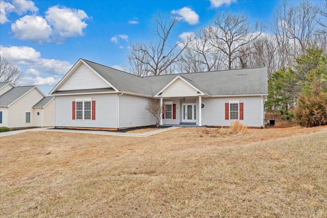 4716 Meadors Spur RD, Moneta, VA 24121