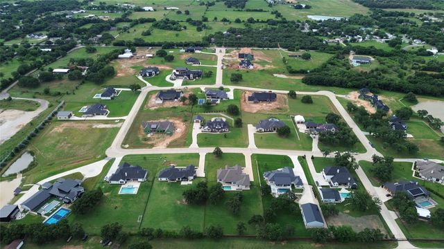 2700 veridian point Drive, Burleson, TX 76028