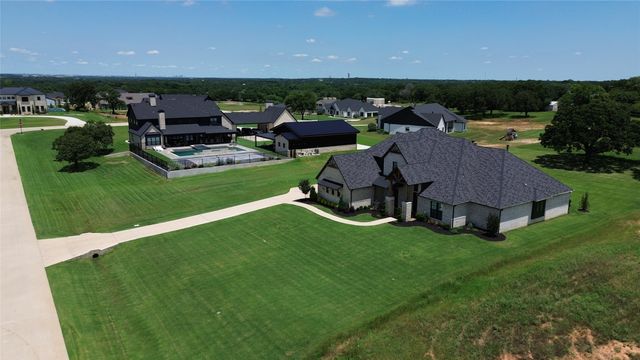 2700 veridian point Drive, Burleson, TX 76028