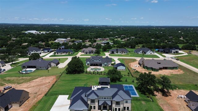 2700 veridian point Drive, Burleson, TX 76028