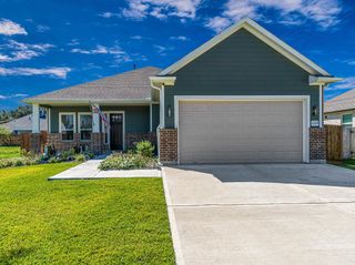 1229 Friendship Trail, Seabrook, TX 77586