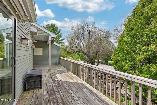 6 Collins Terrace, Saratoga Springs, NY 12866