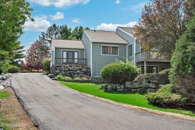 6 Collins Terrace, Saratoga Springs, NY 12866