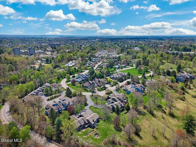 6 Collins Terrace, Saratoga Springs, NY 12866