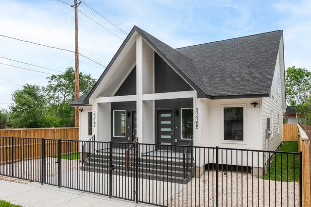 2316 Mckee Street B, Houston, TX 77009