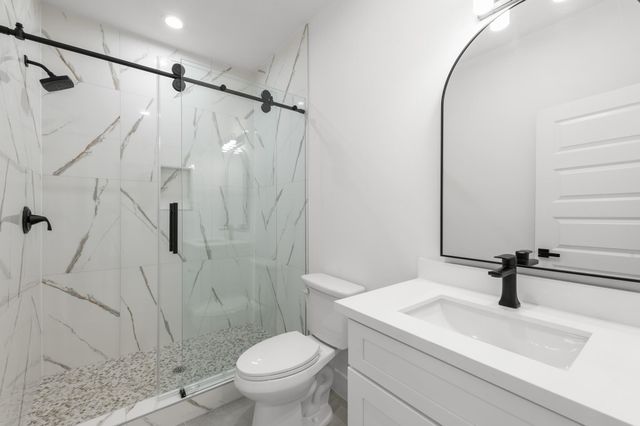 2316 Mckee Street B, Houston, TX 77009