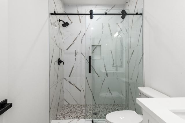 2316 Mckee Street B, Houston, TX 77009