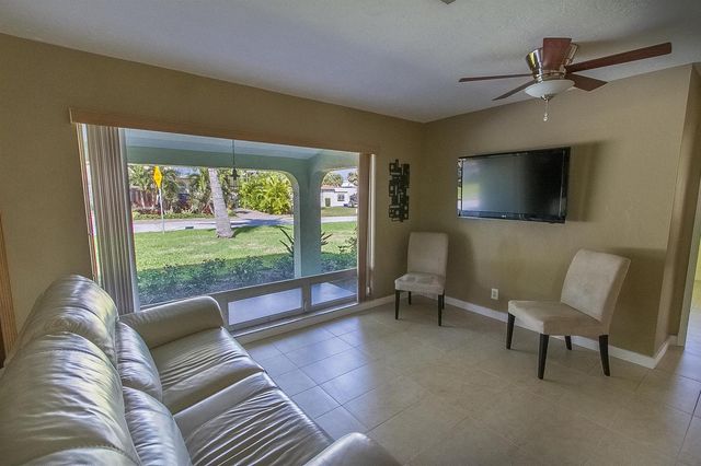 116 NW 8th Street, Boca Raton, FL 33432