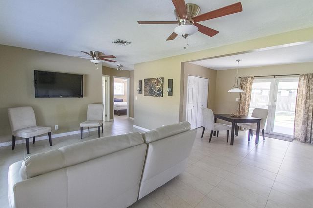 116 NW 8th Street, Boca Raton, FL 33432