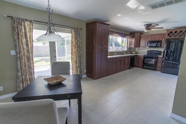 116 NW 8th Street, Boca Raton, FL 33432