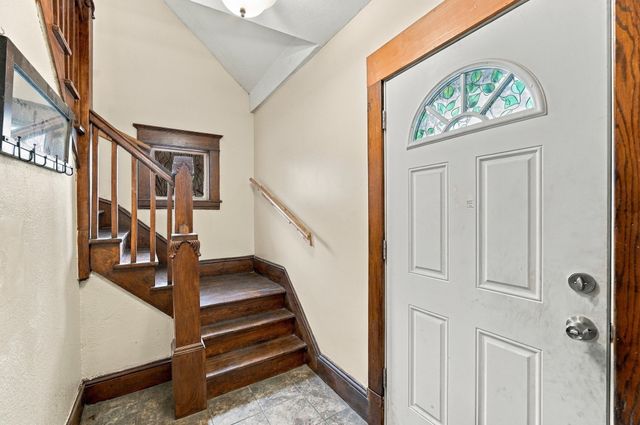 132 Gilbert Ave, Springfield, MA 01119
