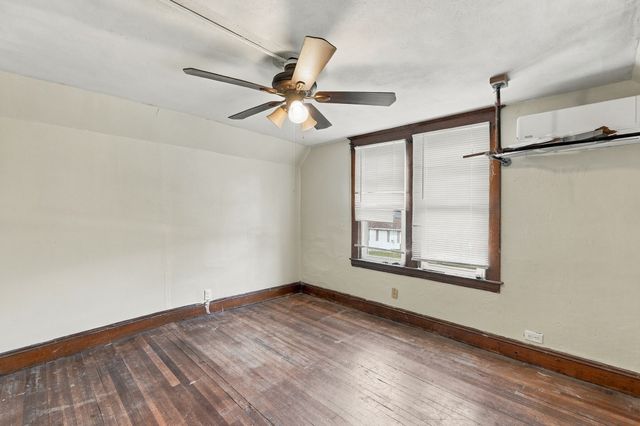 132 Gilbert Ave, Springfield, MA 01119