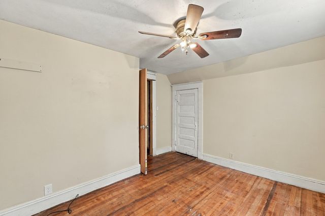 132 Gilbert Ave, Springfield, MA 01119