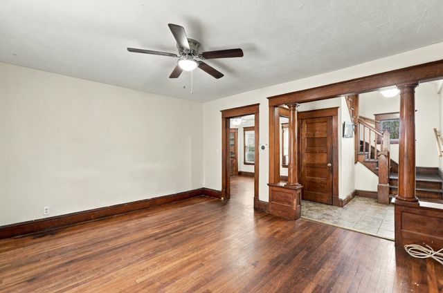 132 Gilbert Ave, Springfield, MA 01119