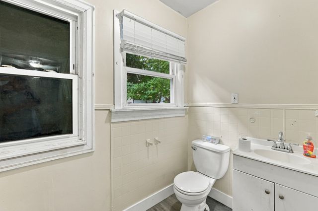 132 Gilbert Ave, Springfield, MA 01119