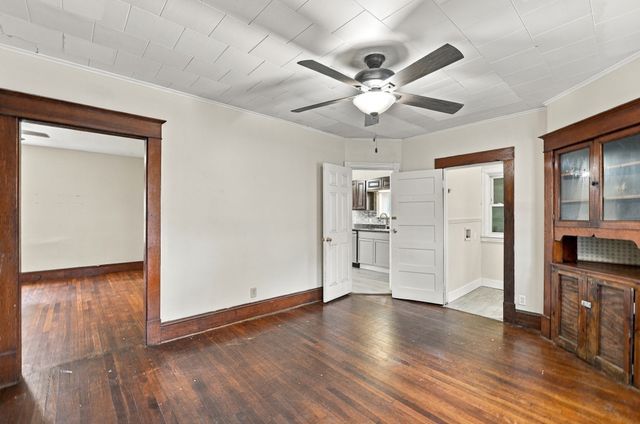 132 Gilbert Ave, Springfield, MA 01119