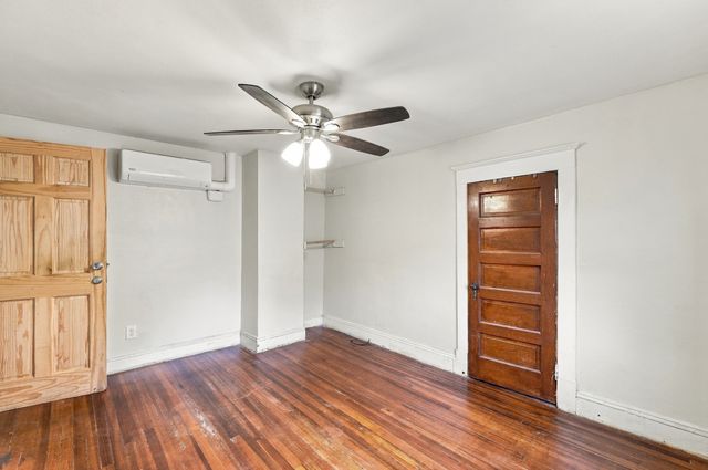 132 Gilbert Ave, Springfield, MA 01119