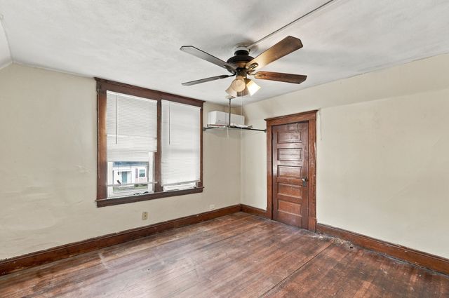 132 Gilbert Ave, Springfield, MA 01119