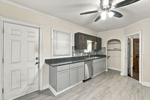 132 Gilbert Ave, Springfield, MA 01119