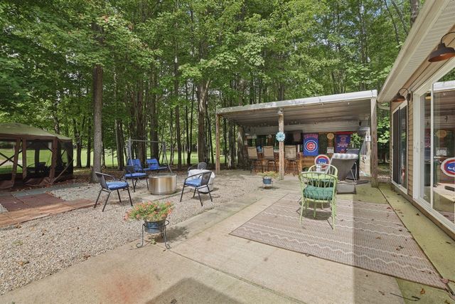 16456 Basswood Road, Three Oaks, MI 49128