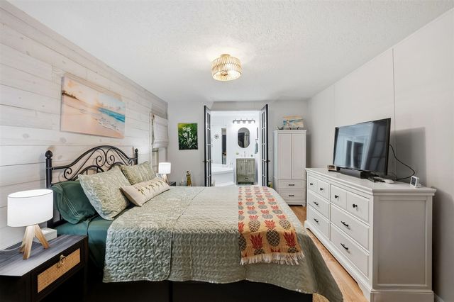 16456 Basswood Road, Three Oaks, MI 49128