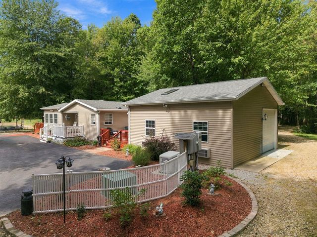 16456 Basswood Road, Three Oaks, MI 49128