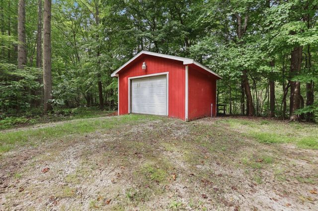 16456 Basswood Road, Three Oaks, MI 49128
