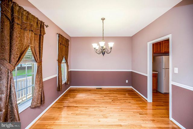 104 CONFEDERATE DR, Locust Grove, VA 22508