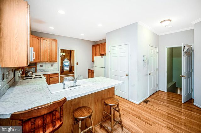 104 CONFEDERATE DR, Locust Grove, VA 22508