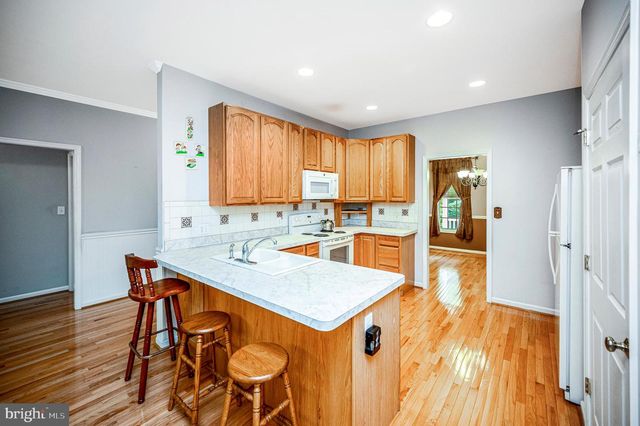 104 CONFEDERATE DR, Locust Grove, VA 22508