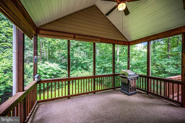 104 CONFEDERATE DR, Locust Grove, VA 22508