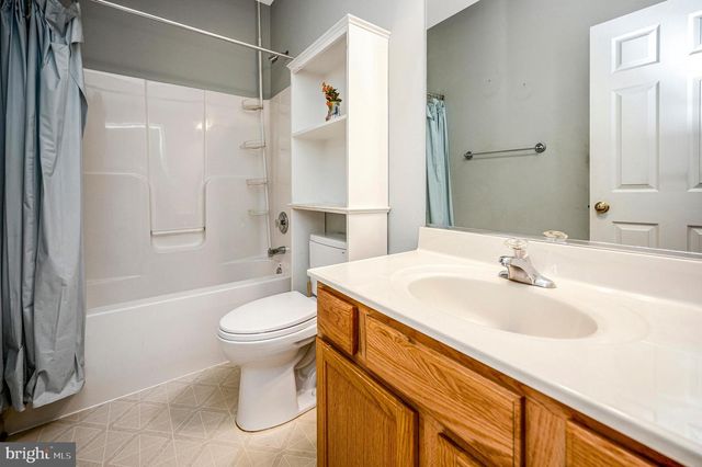 104 CONFEDERATE DR, Locust Grove, VA 22508