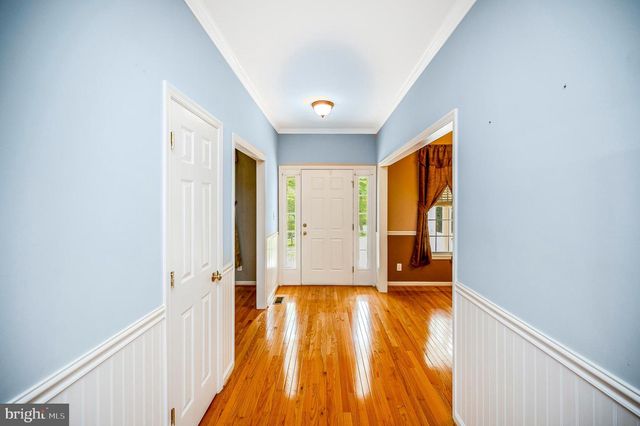 104 CONFEDERATE DR, Locust Grove, VA 22508