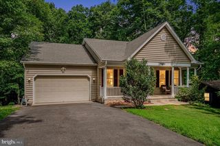 104 CONFEDERATE DR, Locust Grove, VA 22508
