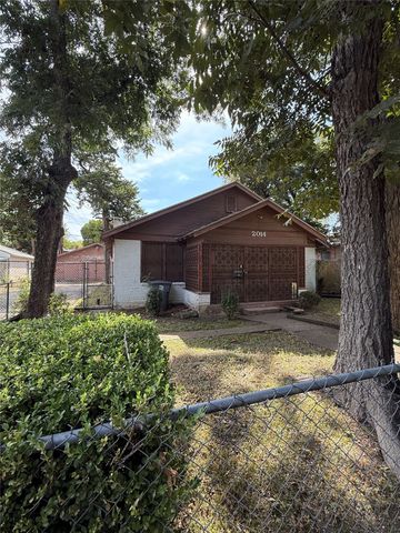 2014 Arizona Avenue, Dallas, TX 75216