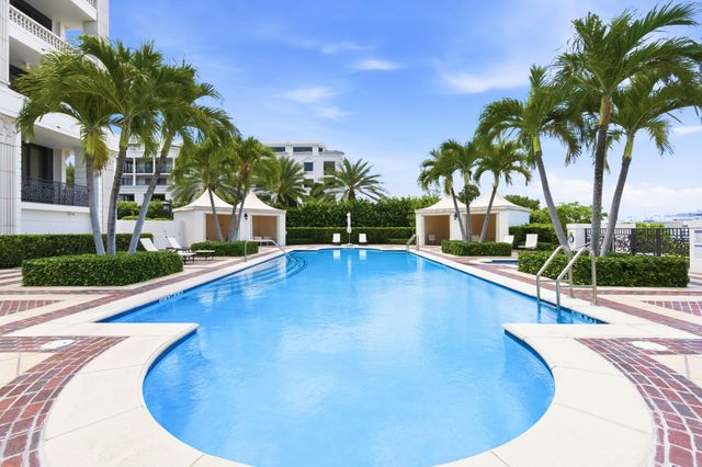 300 Seminole Avenue 3c, Palm Beach, FL 33480