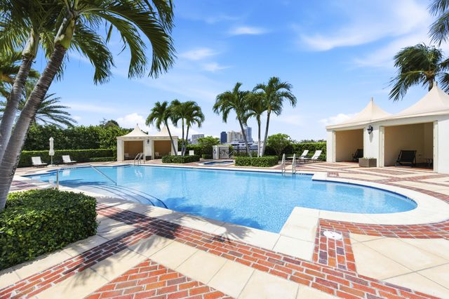 300 Seminole Avenue 3c, Palm Beach, FL 33480